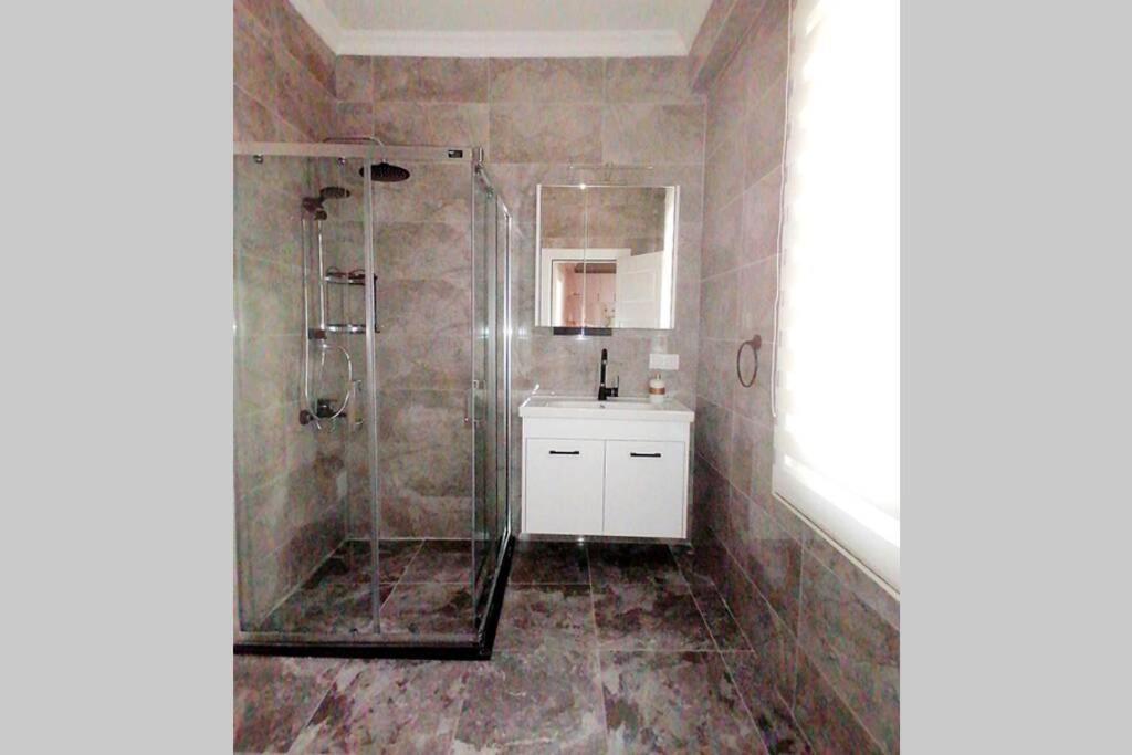 Khalkedon Flat 2 - Kadikoy'Deki Konaklama Adresiniz Estambul Exterior foto